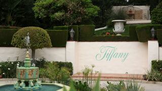 “Forzar alegría” en empleados resultó contraproducente para Tiffany de LVMH