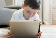 La poderosa razón por la que se debe limitar el uso de pantallas en niños
