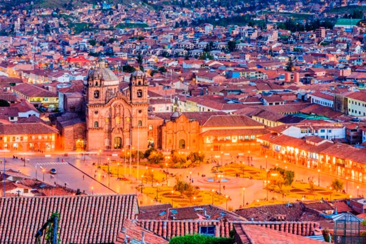 Vista panorámica del corazón de la ciudad de Cusco. (Foto: Peru Travel)