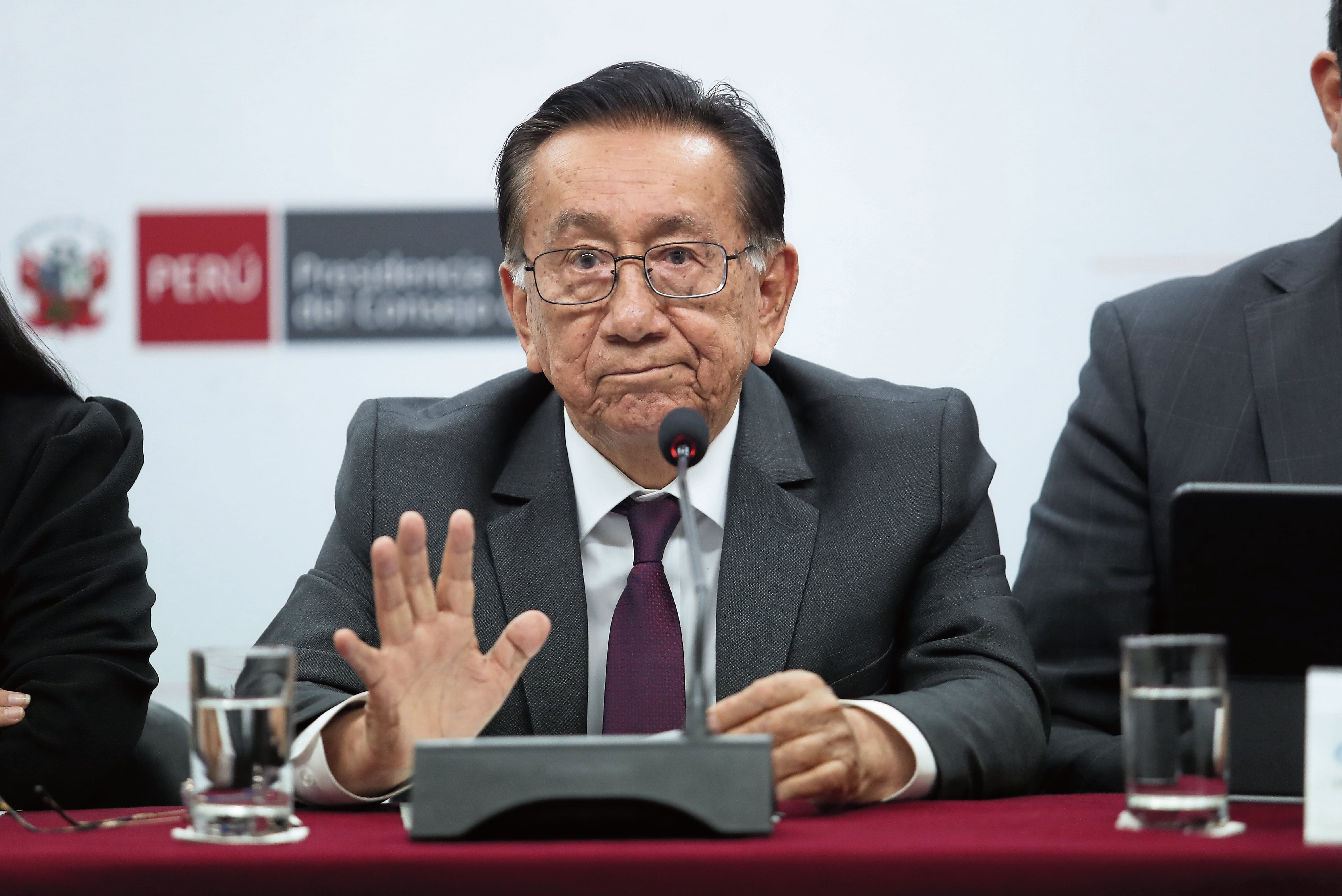 Comisión de Ética no aprueba suspender investigaciones contra el presidente José Balcázar
Fotos Jesús Saucedo /@photo.gec