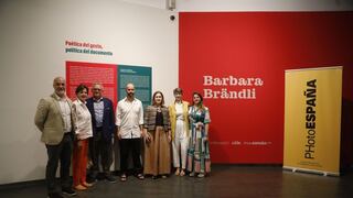 Un recorrido por la obra de Barbara Brändli, la modelo que pasó a ser la fotógrafa