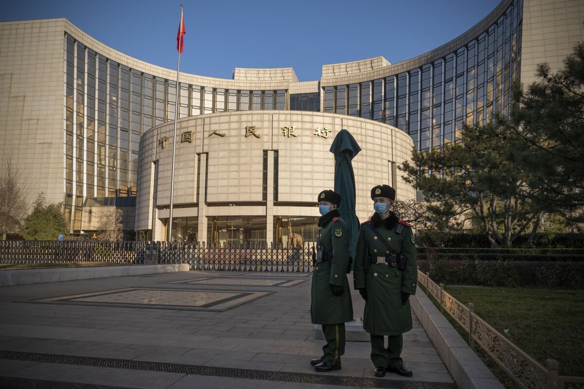 El Banco Popular de China (PBOC) mantendrá una liquidez razonablemente amplia y guiará el crecimiento razonable del crédito, añadió en un comunicado después de una reunión trimestral de su comité de política monetaria. (Foto: Bloomberg)