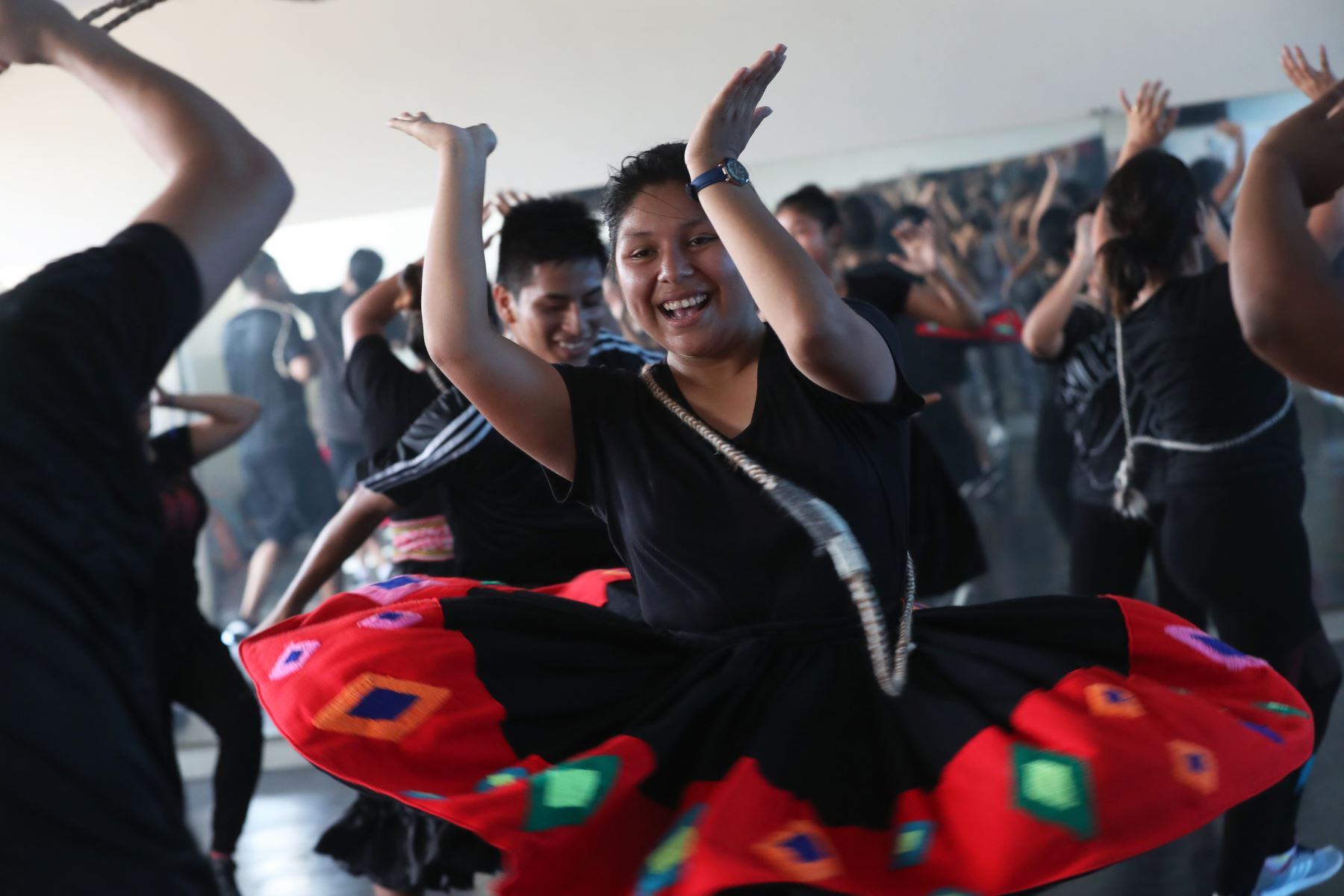 Se establecerá el horario de 03:00 p. m. a 10:00 p. m. con una tolerancia de 30 minutos para los ensayos. (Foto: Andina)