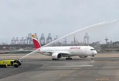 El nuevo aeropuerto Jorge Chávez se estrena con el aterrizaje de un vuelo procedente de Madrid
