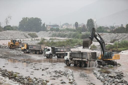 Se busca remover el exceso de material como maleza, sedimentos, lodo y piedras. (Foto: MVCS)
