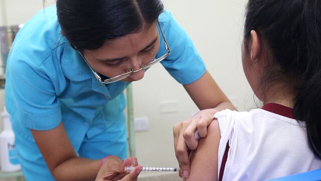 Advierten que más de dos millones de jóvenes quedarían desprotegidos contra el VPH