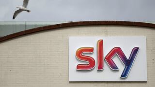 Londres da ventaja a Comcast sobre Fox para comprar Sky