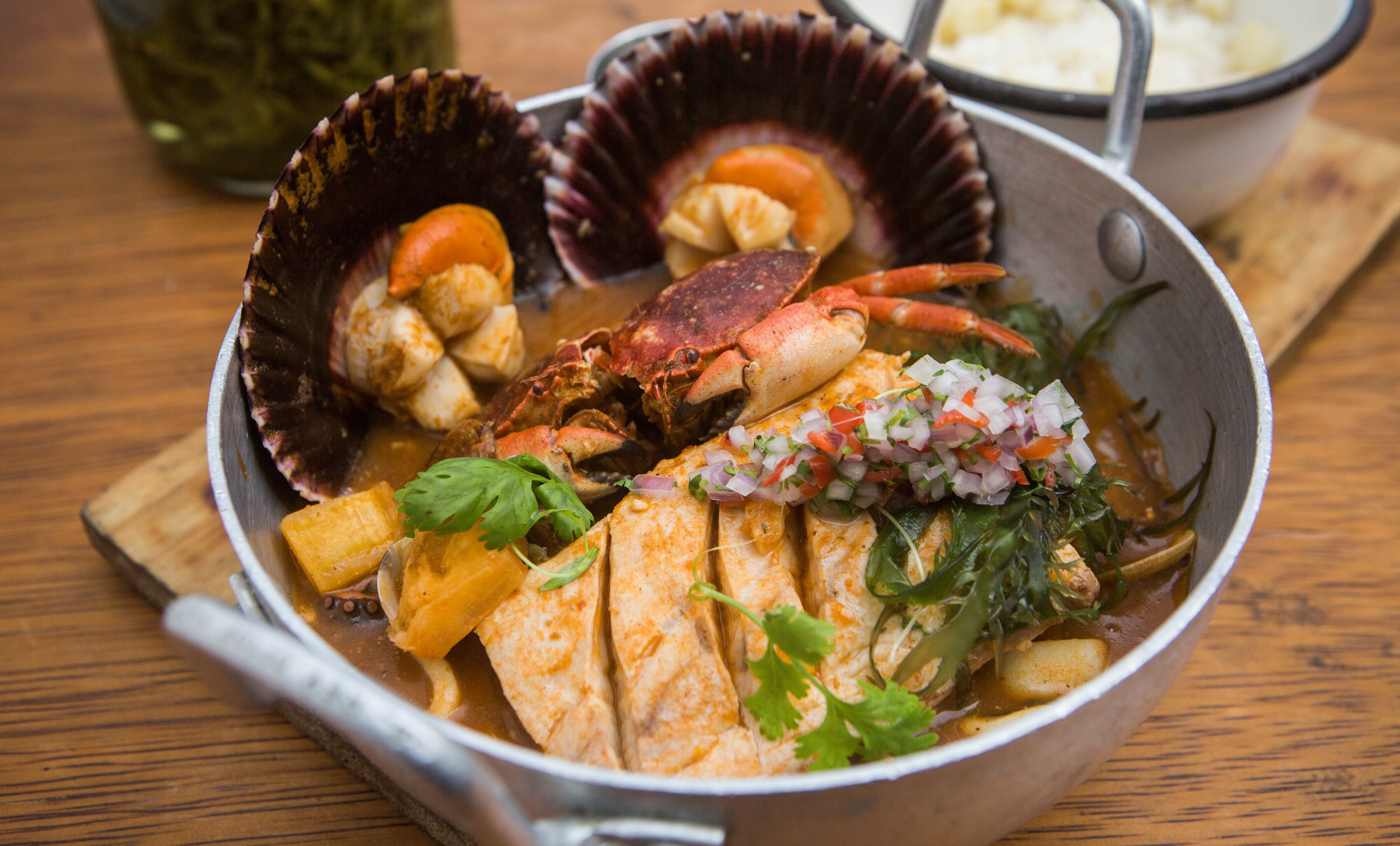 Restaurante cevichería Alamacen Surquillo