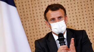 Macron insta a EE.UU. y Reino Unido a no bloquear exportación de vacunas