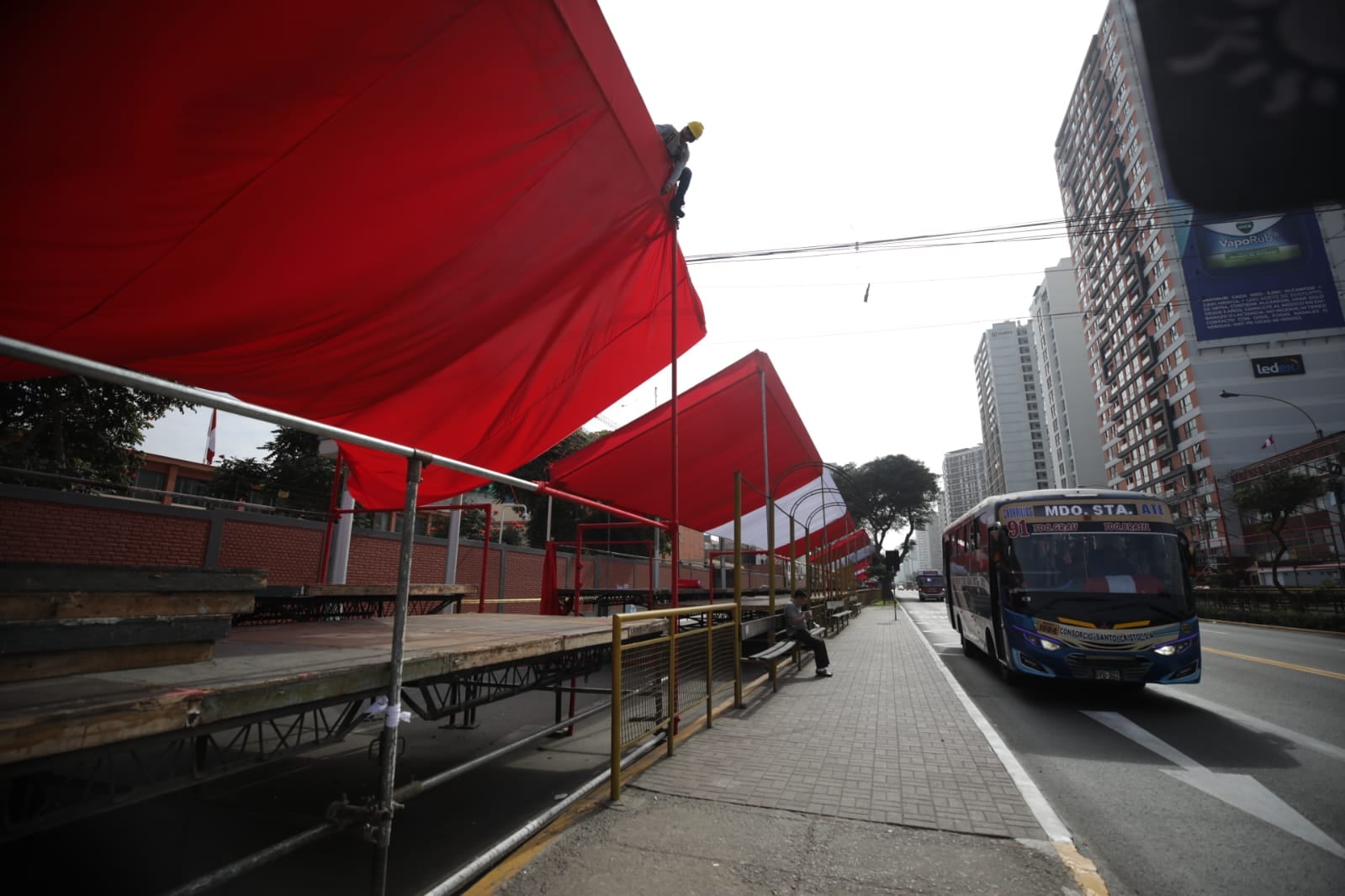 Así avanzan las preparaciones para la Gran Parada Militar y el desfile cívico del 29 de julio del 2026. (Fotos: Diana Marcelo / @photo.gec)
