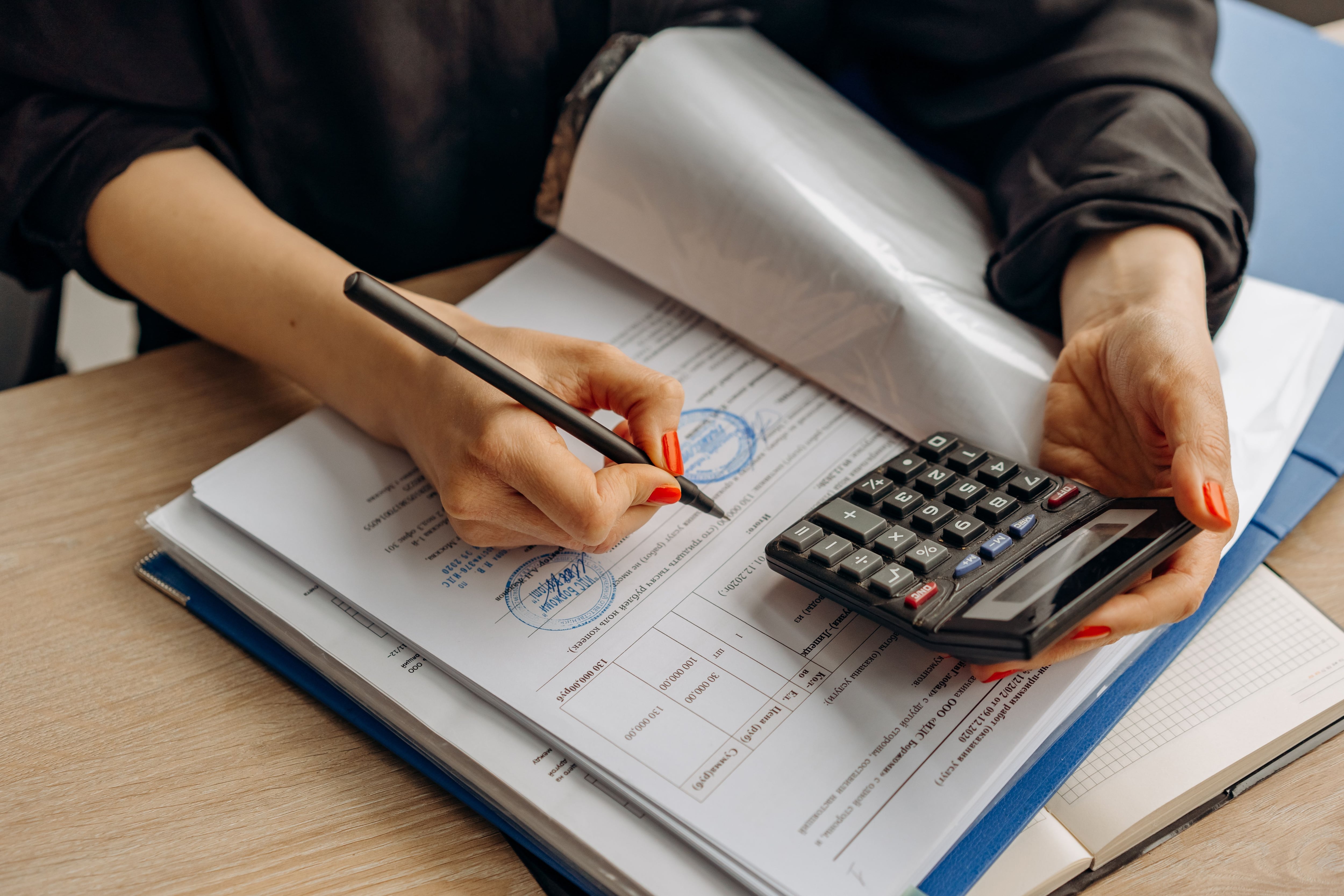 El factoring gana presencia entre los pequeños negocios: 84.9% de las empresas que utilizaron este mecanismo fueron mypes, aunque su participación en el monto negociado fue de 26.5%. Foto: Pexels.