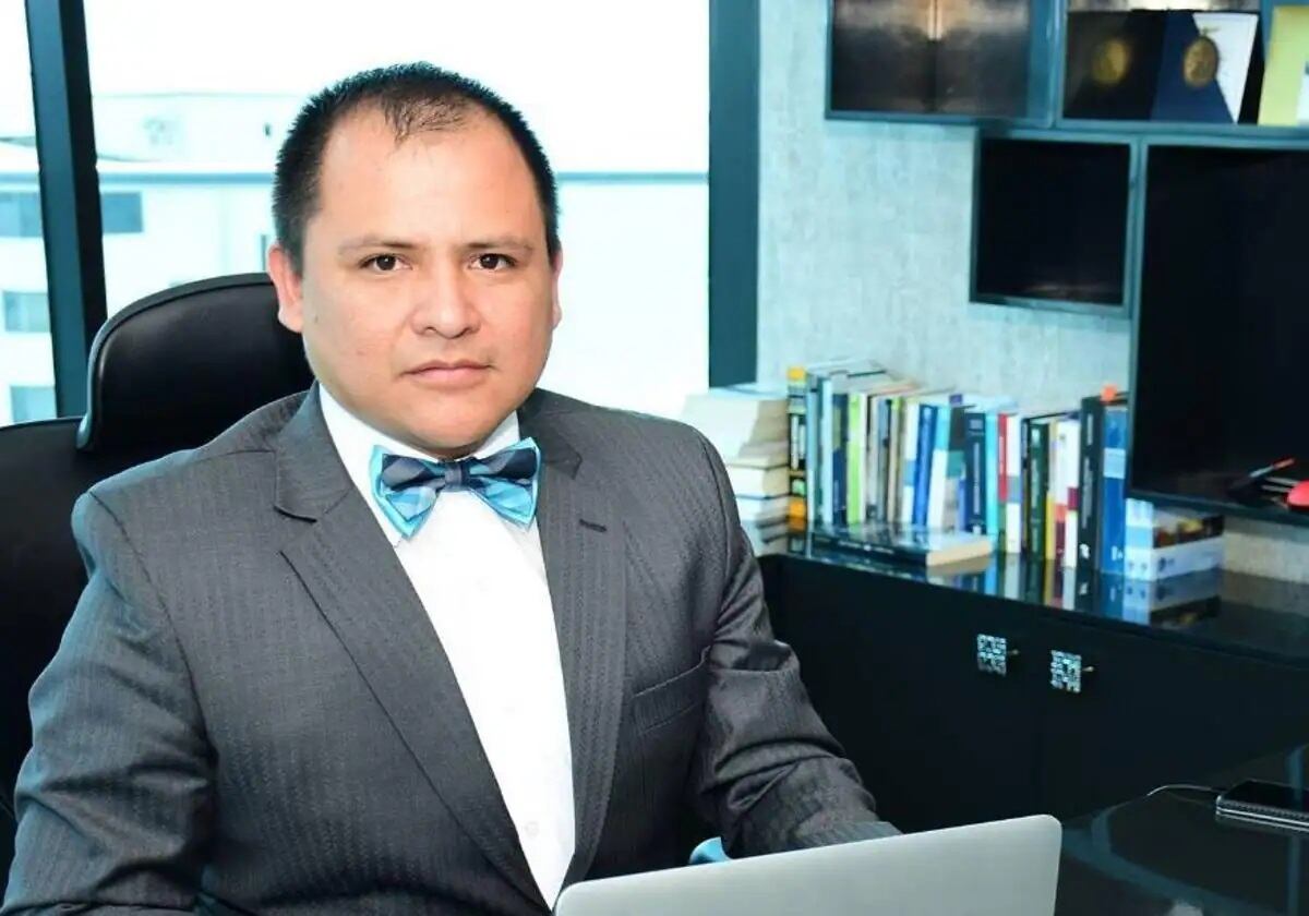 El fiscal César Suárez, encargado de investigar el asalto a TC Televisión de Ecuador, fue asesinado en Guayaquil el 17 de enero de 2024. (Foto de Facebook)