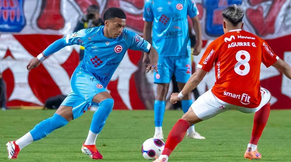 El clásico de Deportivo Garcilaso es frente a Cienciano, el duelo de mayor tradición para la afición celeste en Cusco. El último choque entre ambos clubes se dio en junio de este año, por la Copa Caliente de la Liga. (Foto: Deportivo Garcilaso)