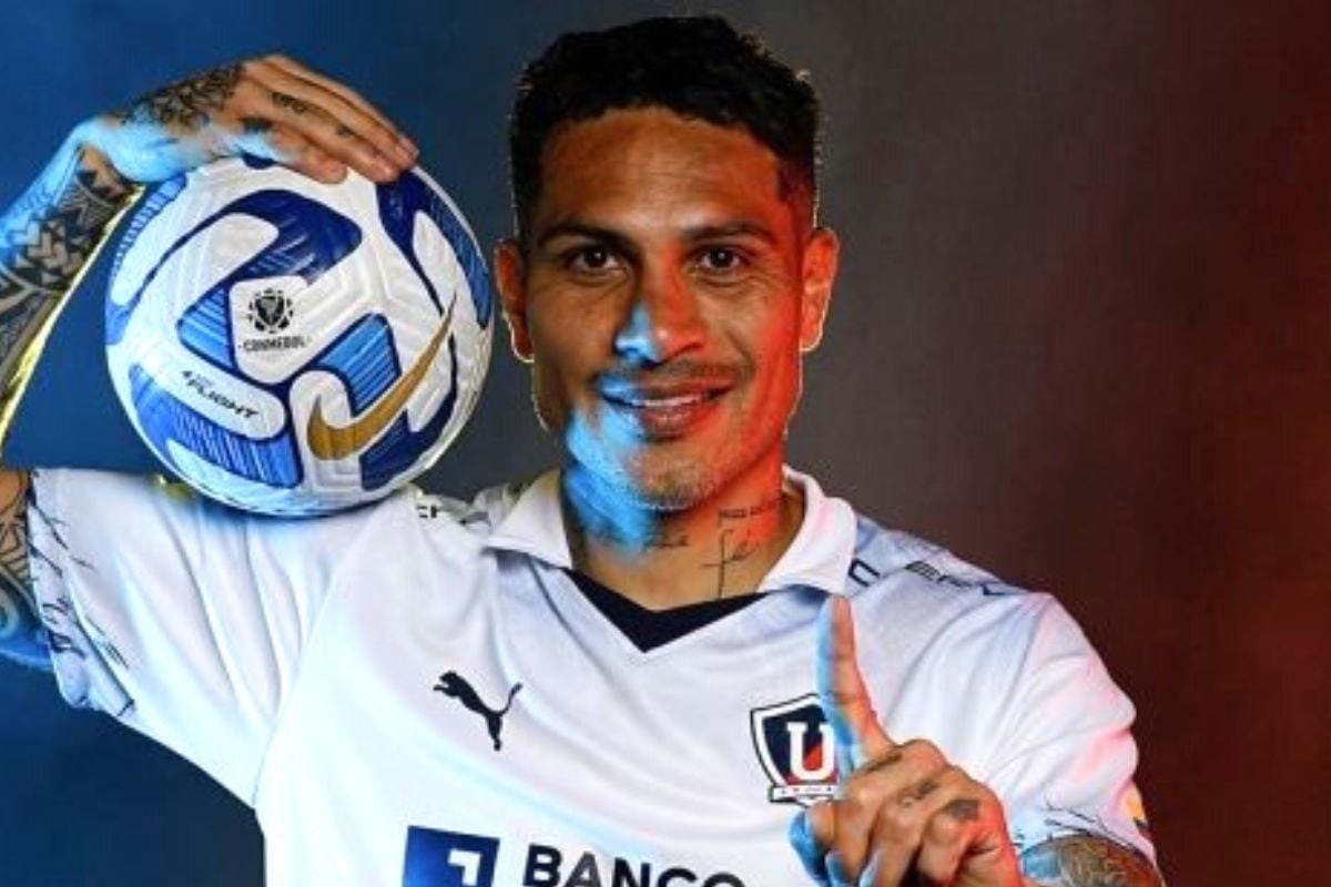 Paolo Guerrero viajó a Uruguay para jugar final de la Copa Sudamericana (Foto: @ldu_oficial)