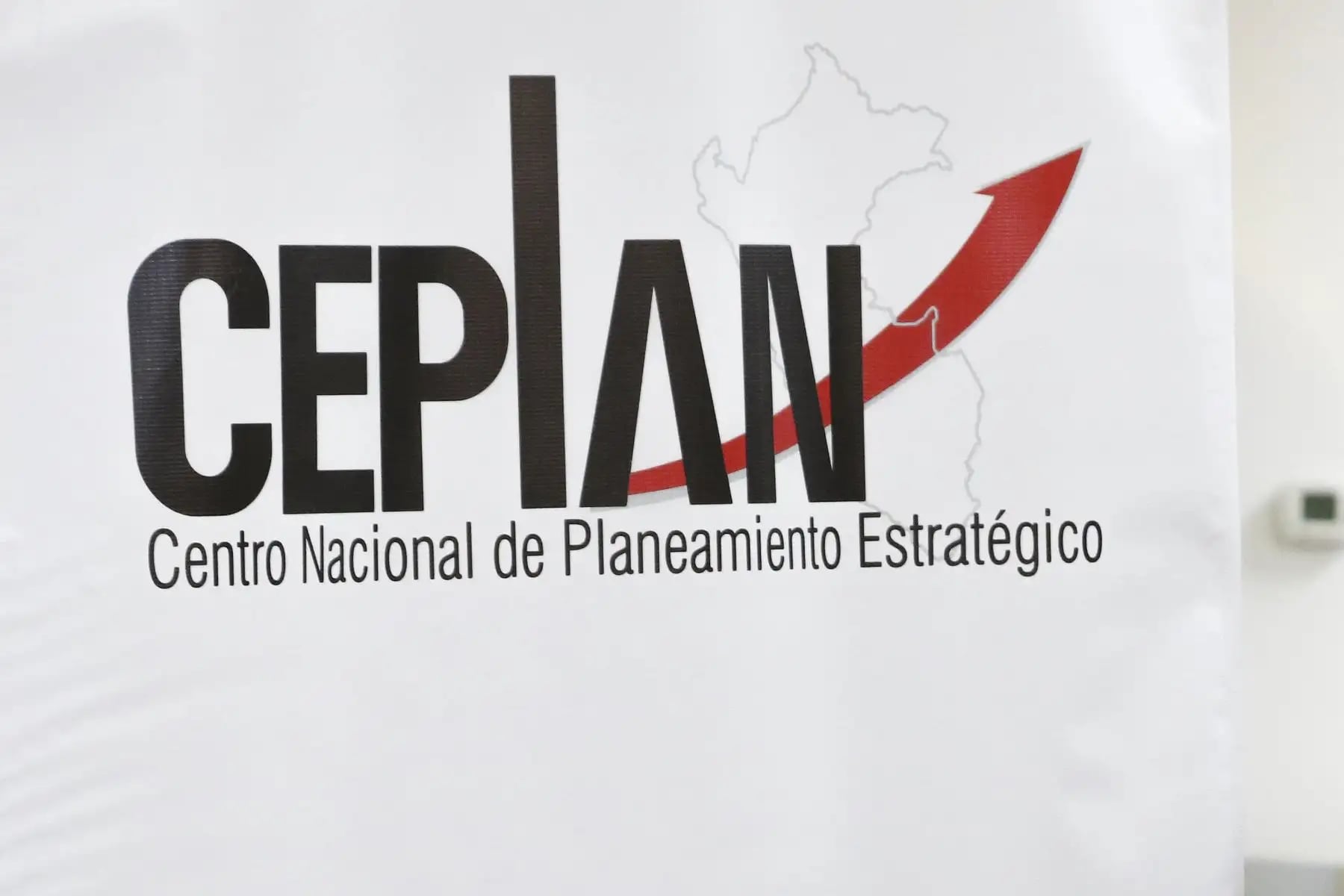 Ejecutivo acepta renuncia de miembro del Consejo Directivo del Ceplan. Foto: Difusión