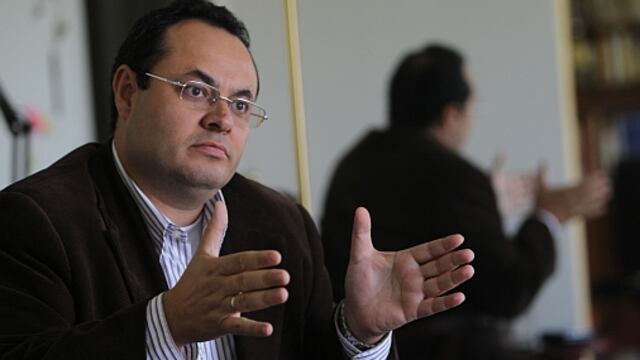 Luis Carranza exige tolerancia en debate sobre economía