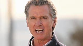 Gavin Newsom tiene plazo hasta el 12 de octubre para firmar esta ley que beneficiaría a familias inmigrantes con hijos