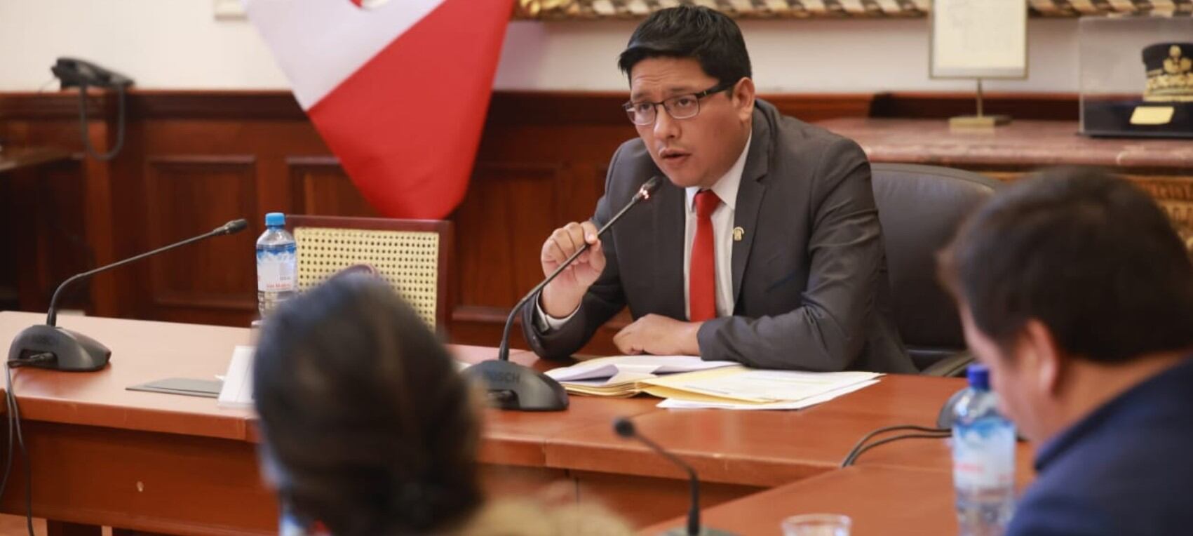 El proyecto, impulsado por el congresista Miguel Ciccia, argumenta que el gasto corriente del Estado ha aumentado sostenidamente desde 1991 y ahora representa el 60% del presupuesto público. Foto: Congreso.