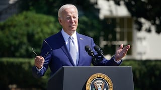 Biden elogia los últimos datos de inflación, Powell no tanto