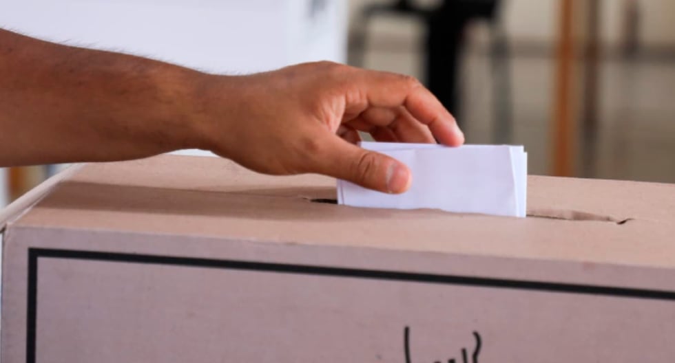 Trámites restringidos y embargo de cuentas: lo que pasa si no paga la multa electoral