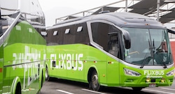 FlixBus inicia con dos buses y negocia nuevas rutas en Perú: ¿hasta dónde busca crecer?
