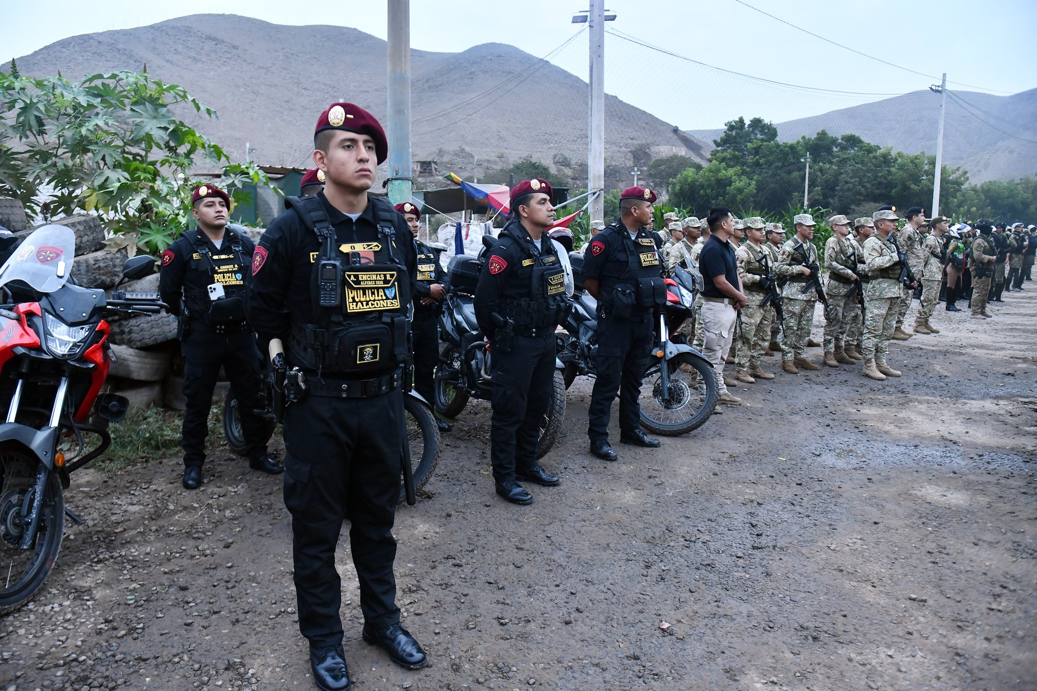 El primer ministro detalló que cada fuerza está conformada por 200 efectivos entre la Policía Nacional del Perú, las Fuerzas Armadas y el serenazgo. Foto: PCM