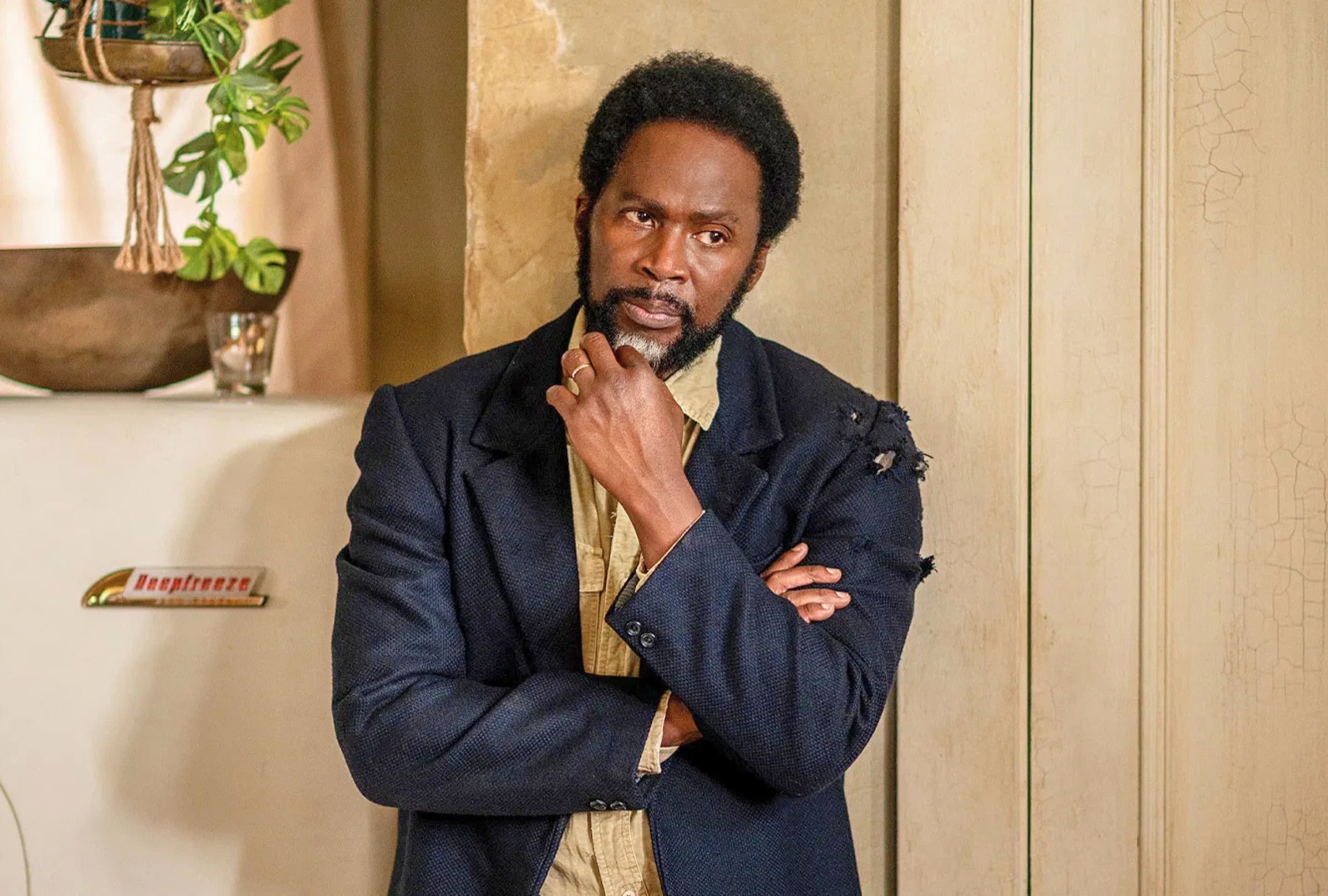 El reconocido actor estadounidense Harold Perrineau en su papel del sheriff Boyd Stevens en la serie de terror "From" (Foto: MGM International TV Productions)