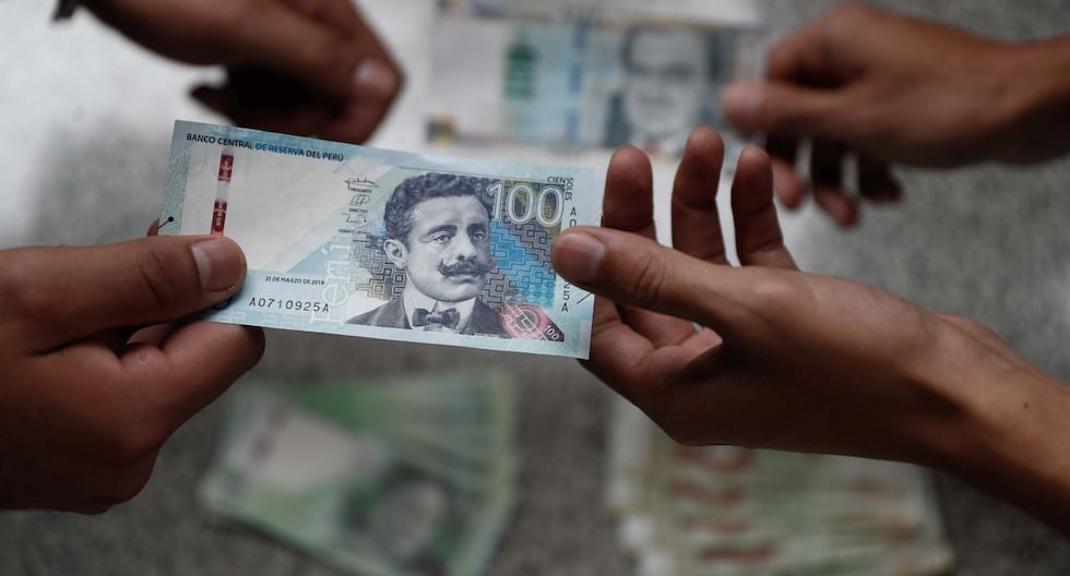 Utilidades de trabajadores disparan venta de casas y autos, ¿cómo amasan tanta liquidez?