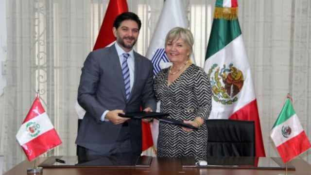 SMV firma convenio de cooperación con Comisión Nacional Bancaria y de Valores de México