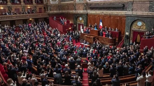 Gobierno francés quiere llevar el combate por el aborto a la Unión Europea