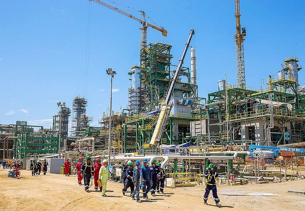 Petroperú buscará reducir personal con “retiro voluntario”.