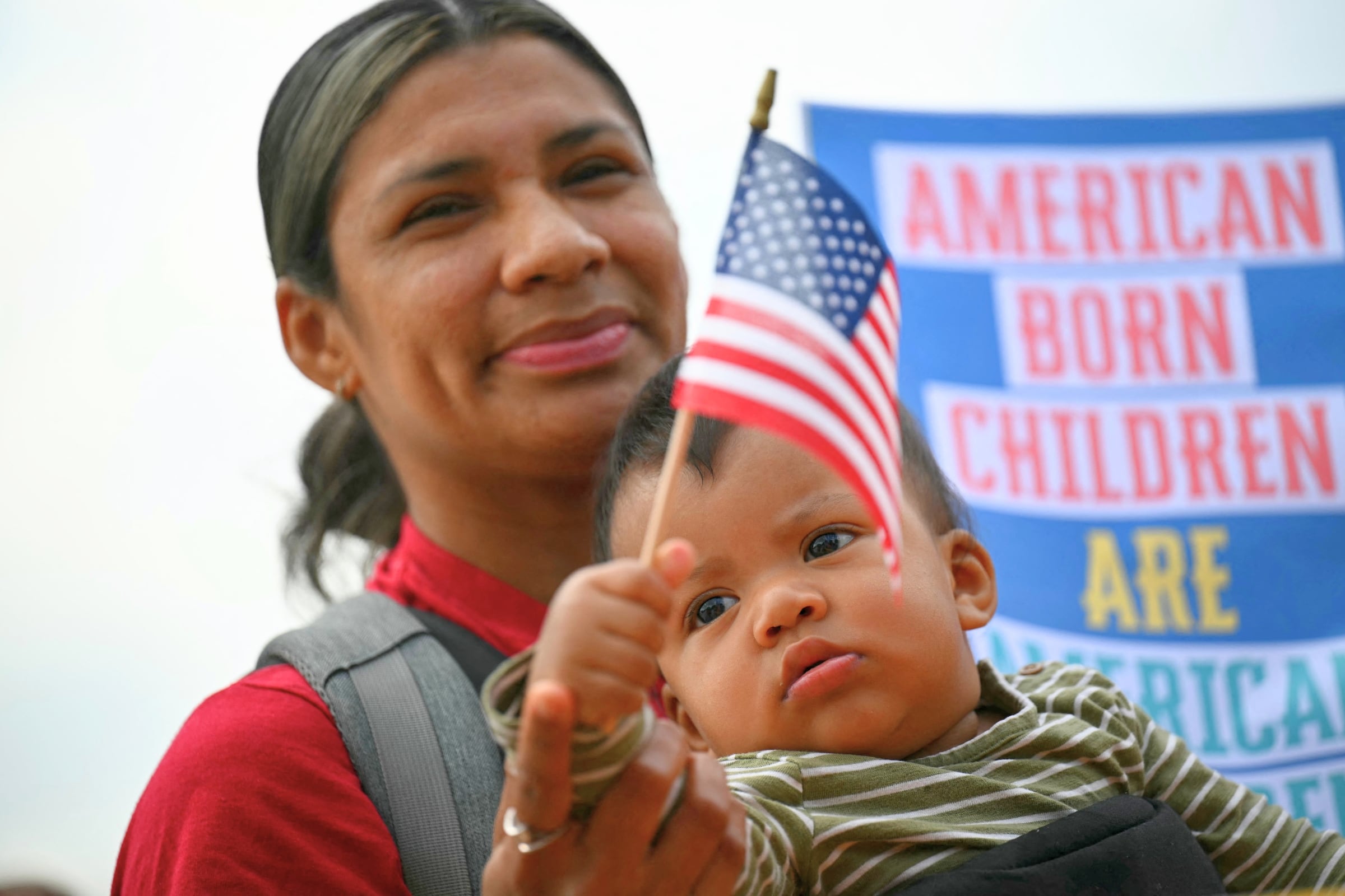 En Estados Unidos hay millones de ciudadanos indocumentados que dependen del sistema financiero (Foto: AFP)