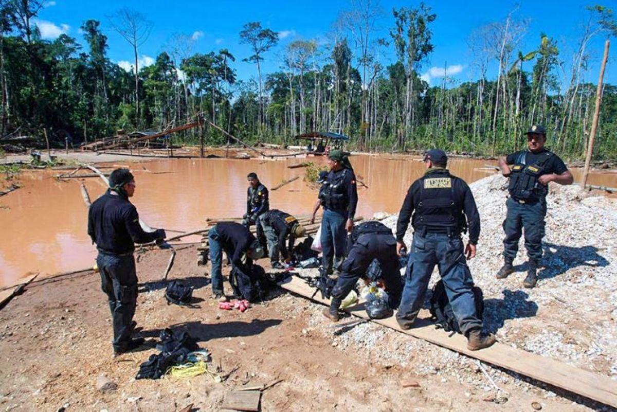 Periodista advirtió que las disputas por el control de la minería ilegal en La Pampa han dejado decenas de muertos y desaparecidos en lo que va del año. Foto: El Peruano/ Referencial.