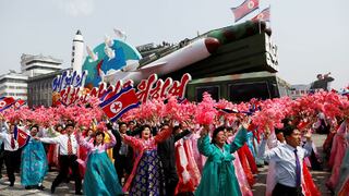 Corea del Norte mostró su poderío militar al mundo en medio de temores por una nueva guerra