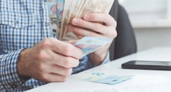 Peruanos reducen su deuda a la mitad, ¿cómo sanearon su situación con los bancos?