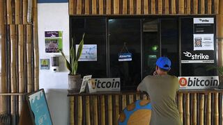 El bitcoin alienta expectativas de remesas sin cargos en El Salvador