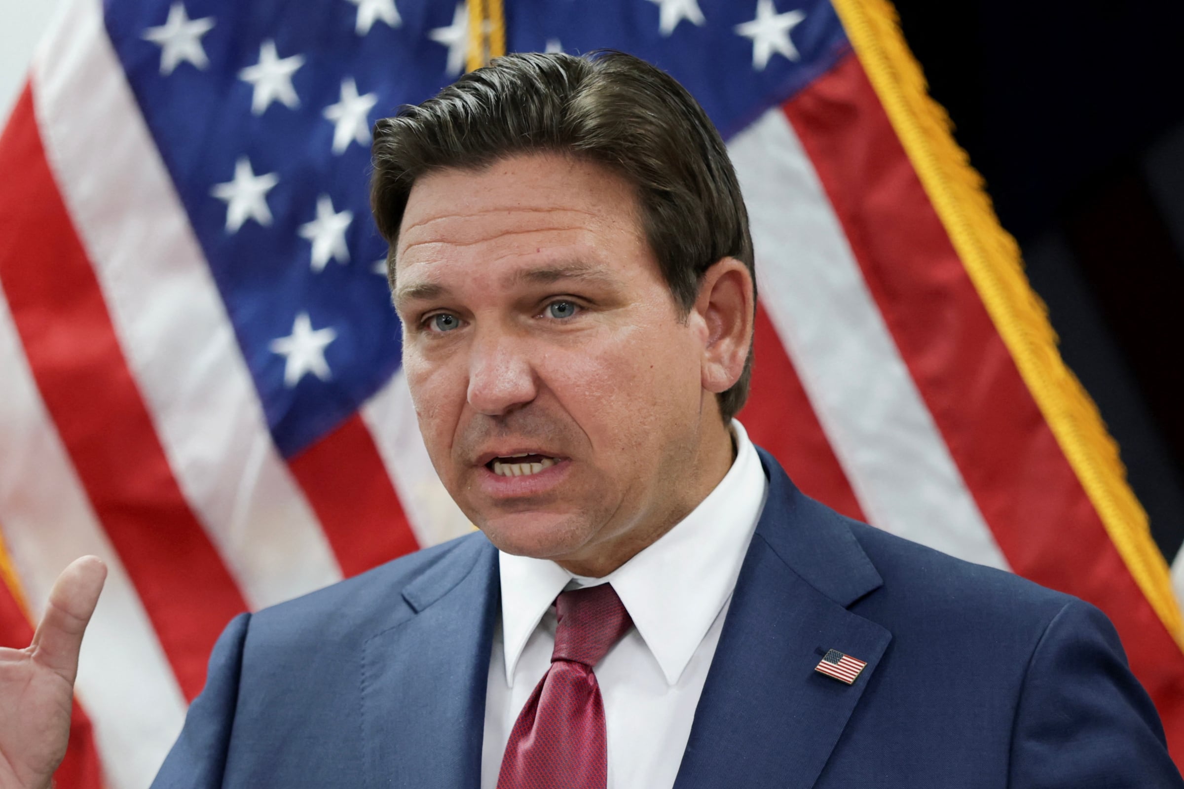Ron DeSantis aprobó este proyecto el pasado 10 de abril (Foto: AFP)