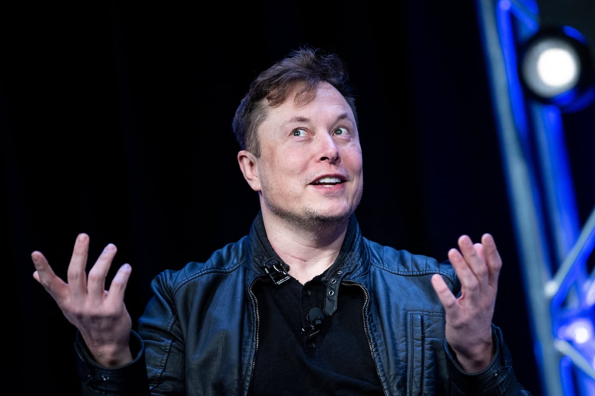 Elon Musk ha afirmado que su motivación de compra surge de un deseo de asegurar que haya libertad de expresión en Twitter. (Foto: Brendan Smialowski / AFP)