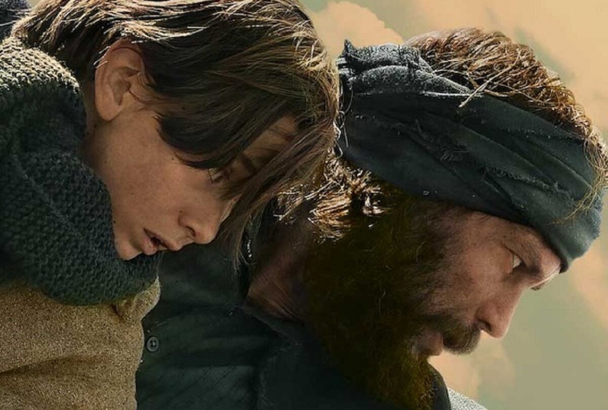 Preston Mota como Devin Rowell y Taylor Kitsch como Isaac en la miniserie western "American Primeval" (Foto: Netflix)