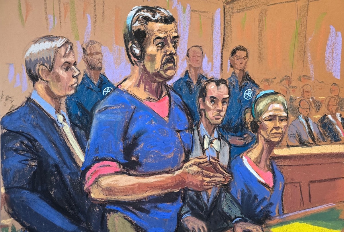 En la corte, Nicolás Maduro respondió calificándose como “presidente constitucional” y “prisionero de guerra”. | Crédito: Jane ROSENBERG / AFP