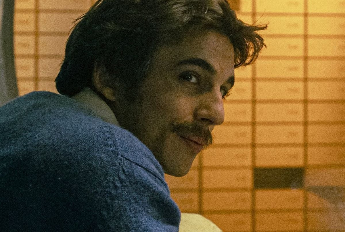 Una escena mostrando a Miguel Herrán como José Juan Martínez Gómez (Foto: Brutal Media)