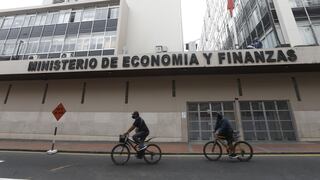 Economía peruana se ve fuerte pese a rebajas de clasificación crediticia, según MEF