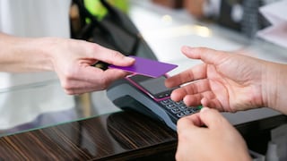 Toma nota si planificas vacaciones en Orlando o Miami: cuánto debes añadir por taxes a las compras y alojamiento