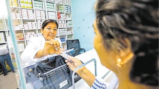 Altos precios y falta de medicamentos: los motivos por el que los peruanos cambian de farmacia