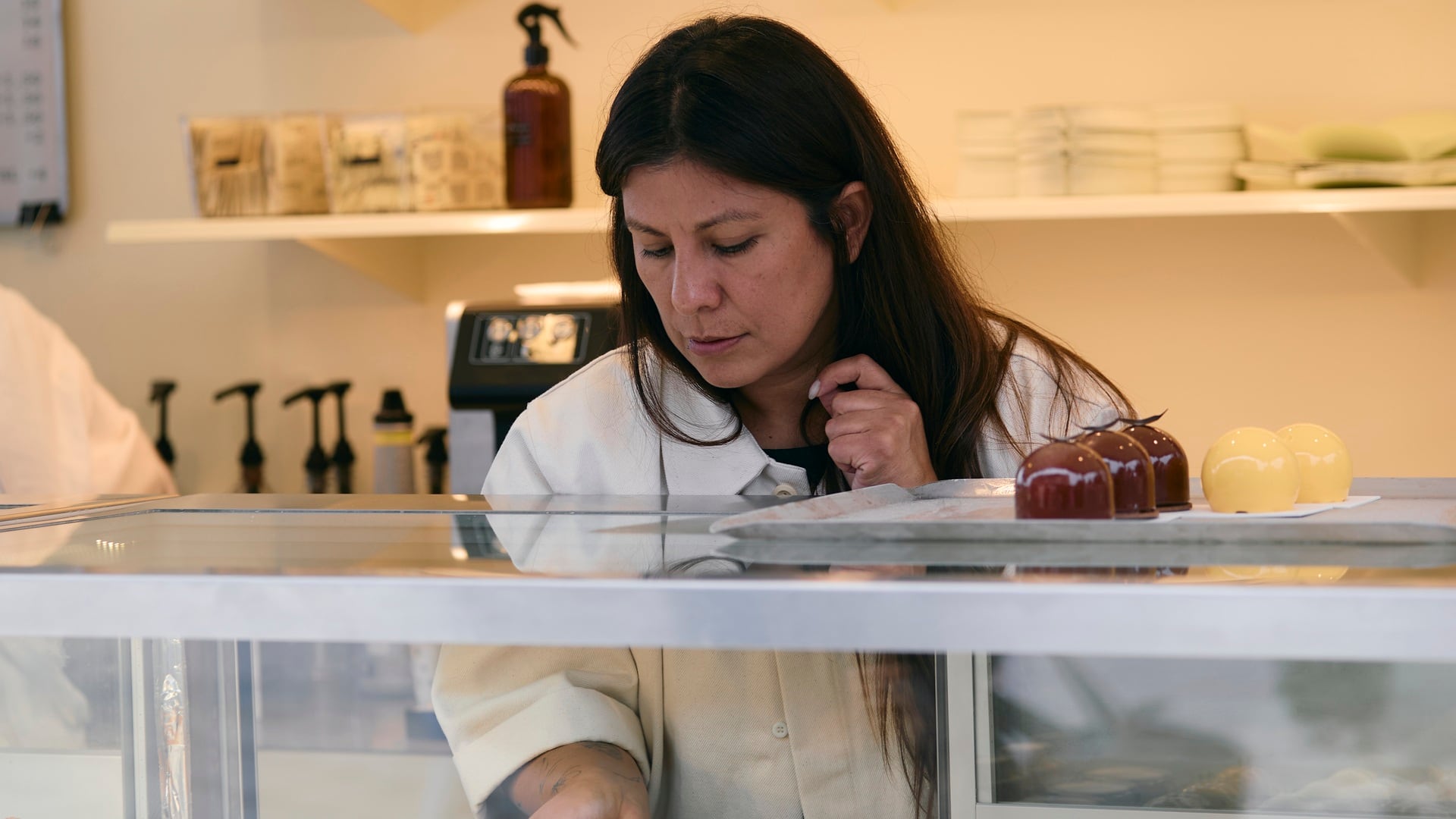 Zara Alanya, gerente general de Alanya Repostería.