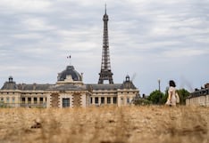 “Es insoportable”: parques de París se convierten en “hotel” en la noche más calurosa