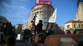 Cae el gobierno sirio, en un final repentino a 50 años de dominio de la familia Assad