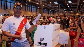Aprueban dictamen que autoriza a peruanos residentes en el extranjero a votar con pasaporte