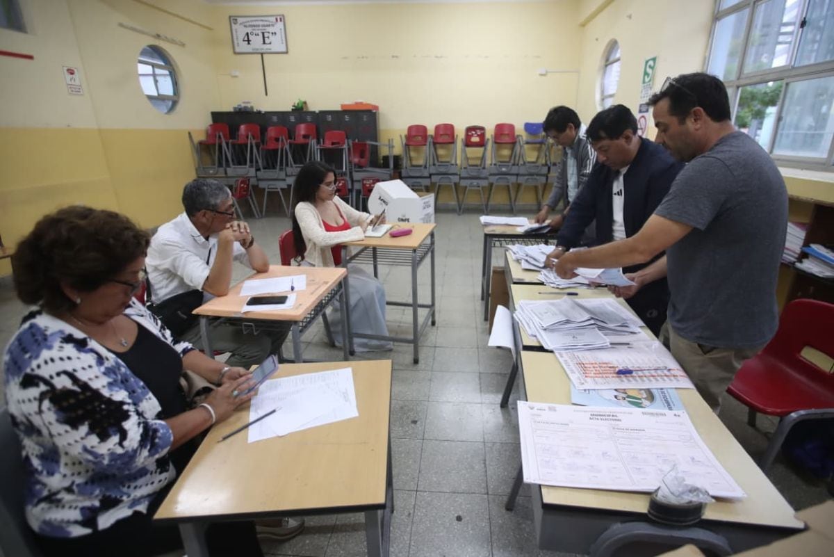 Los miembros de mesa que participaron en las ERM 2026 pueden acceder a una compensación económica de S/ 165, previa inscripción en la plataforma habilitada por la ONPE. Foto: GEC.
