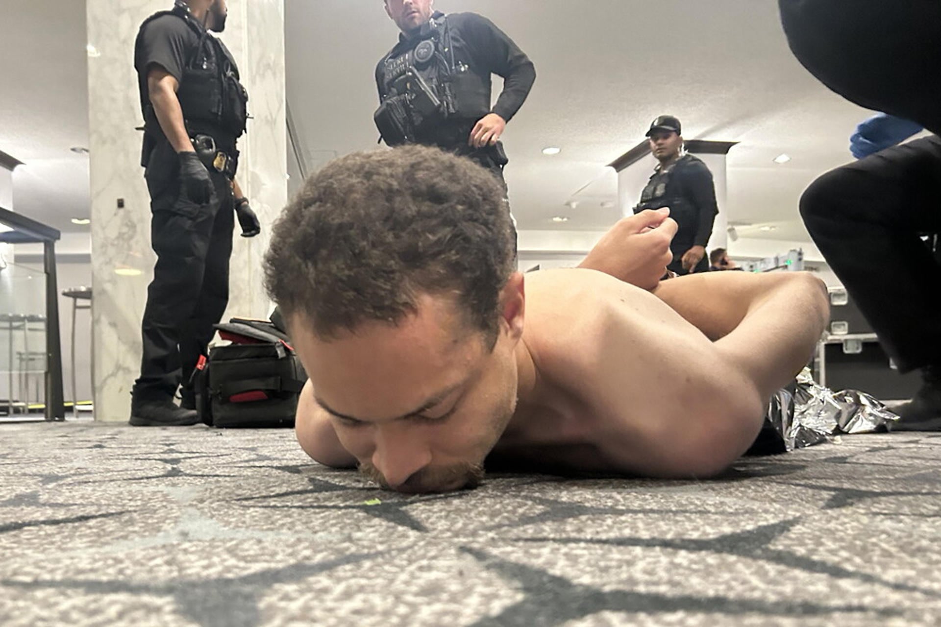 Cole Thomas Allen, el supuesto tirador arrestado por agentes del Servicio Secreto durante la cena de la Asociación de Corresponsales de la Casa Blanca (WHCA) en Washington. (EFE/ @realDonaldTrump).